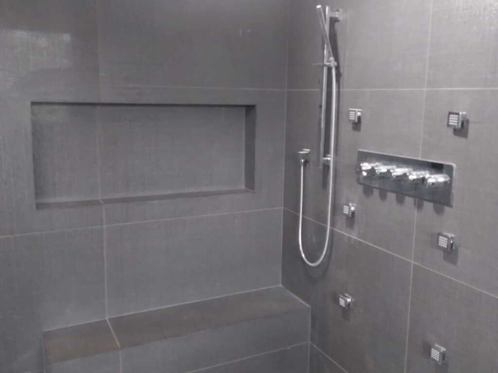 Bathroom_1